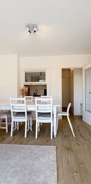 Appartement te huur in Koksijde voor € 750 met 1 slaapkamer - Photo 1