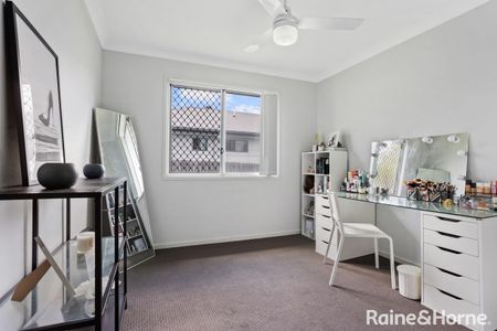 17 Carol Memorial Road, Collingwood Park, QLD 4301 - Photo 5