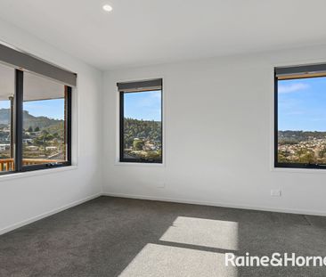 11 Lowlynn Court, Geilston Bay, TAS 7015 - Photo 6