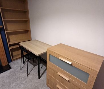 4 Bed Semi-Detached House, Wades Road, BS34 - Photo 5