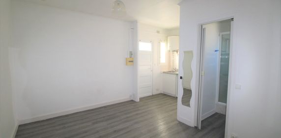 CLAMART – STUDIO 18,35M² - Photo 2