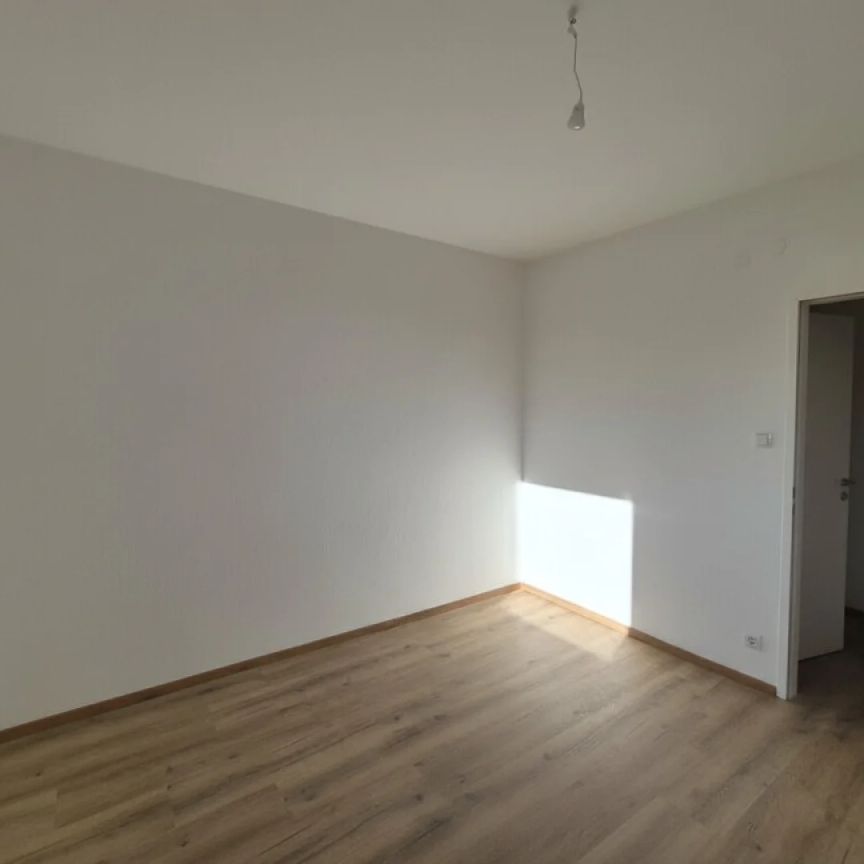 **Erstbezug nach Sanierung** - Traumhafte 1-Zimmer-Wohnung in Top-Lage! - Photo 1