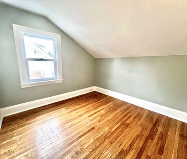 For Lease - 164 Centre Street, Oshawa, Ontario - Photo 5