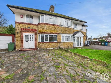 3 bedroom semi-detached house to rent - Photo 4