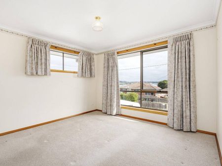 Room to Move, Views to Love - Photo 4
