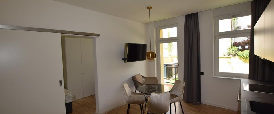 ++ Bezugsfrei! Vollmöblierte 2-Zimmerwohnung! ++ - Foto 1