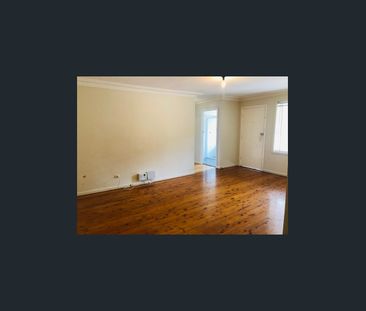 Two Bedroom West Wollongong Apartment - Photo 5