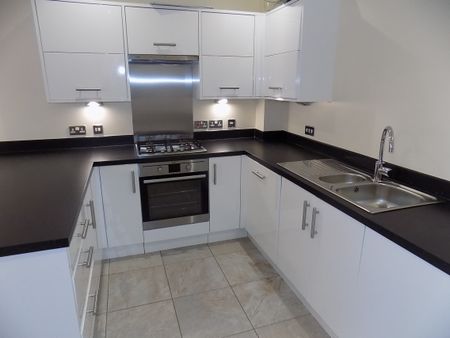 Kensington Court, Birmingham, B15 - Photo 2
