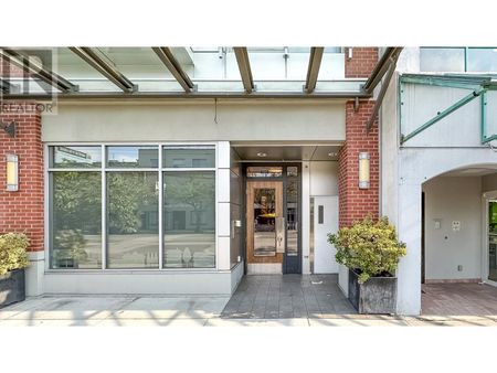 401 4375 W 10 AVENUE, Vancouver, British Columbia - Photo 2