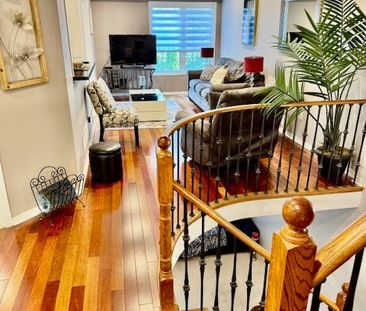 For Lease - 3374 Angel Pass Drive, Mississauga, Ontario - Photo 1