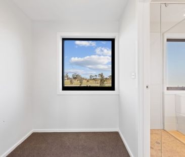 35/10 Margules Crescent, Taylor ACT 2913 - Apartment For Rent | Domain - Photo 2