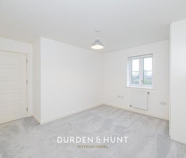 3 bedroom semi-detached house to rent - Photo 4