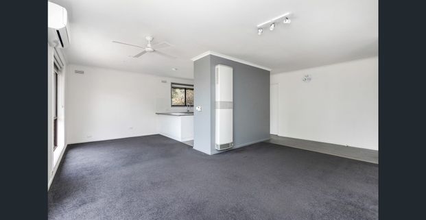 Beautifully Presented Home Offering Comfort, Convenience & Space - Photo 1