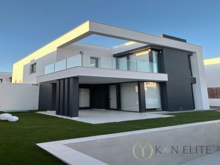 4 room luxury House for rent in Torre en Conill, Bétera, Valencia - Photo 4