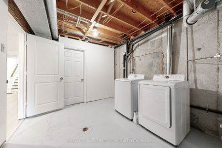 For Lease - 1443 Connery Crescent Unit# Bsmt, Oshawa, Ontario - Photo 4