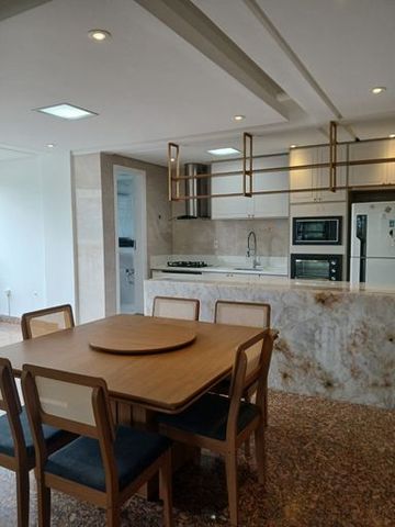 Apartamento para Alugar com 4 quartos, 6 banheiros, 3 vagas e 287m² - Foto 3