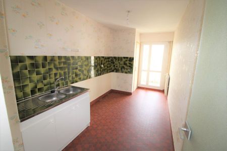 Location Appartement 4 pièces 82m² ST BRIEUC 22000 - Photo 5