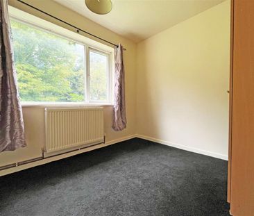 2 bedroom Maisonette to rent - Photo 4