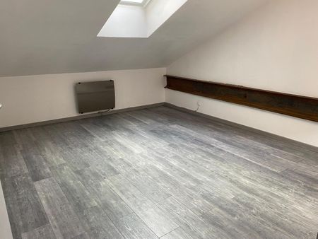 Location Appartement 3 pièces 46m² AUBENAS 07200 - Photo 2