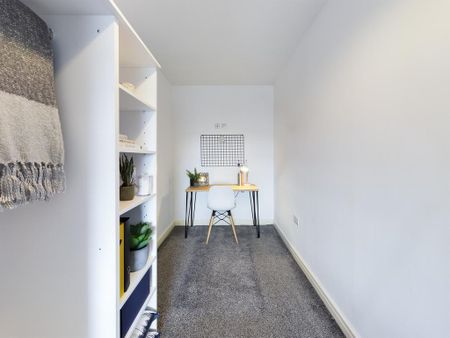 2 bedroom flat to rent - Photo 5