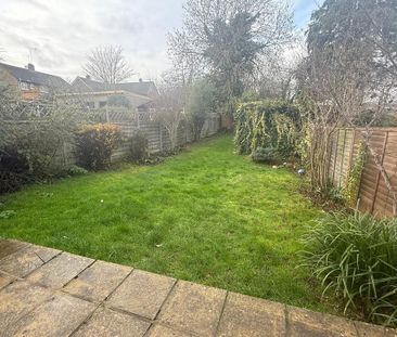 2 bedroom semi-detached house to rent - Photo 5