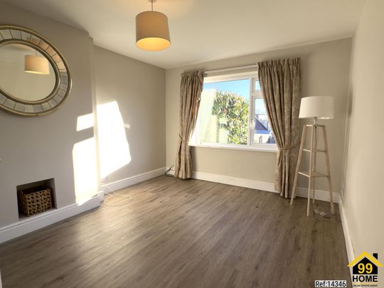 3 bed Semi-detached in Blackoak Road , Cardiff, CF23 6QX - Photo 1