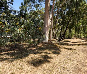 Enchanting Cottage in Glen Forrest - A Tranquil Hills Escape! - Photo 6