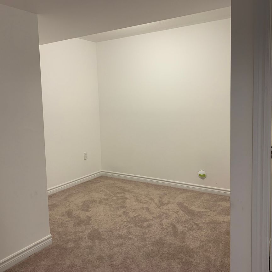 For Lease - 72 Mabern Street Unit# Bsmt, Barrie, Ontario - Photo 1