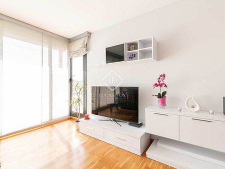 3 bedroom luxury Flat for rent in Gavà, Catalonia - Photo 3