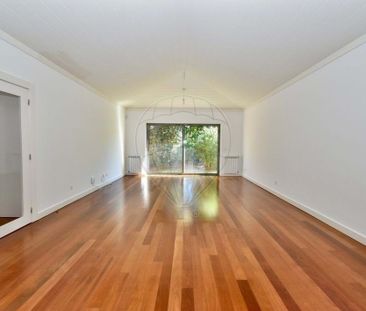 3 bedroom luxury Villa for rent in Cascais e Estoril, Cascais, Lisbon - Photo 4