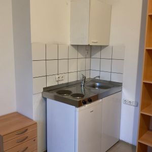 Möbliertes Studentenapartment- Only for Students!! - Photo 2