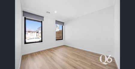 Stylish and Modern Home in Fraser Rise! - Photo 3