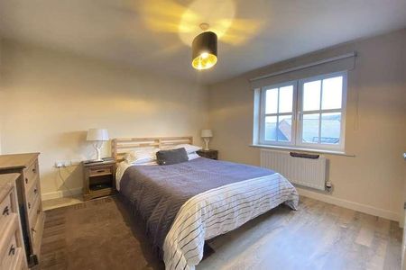 Sherfield On Loddon, RG27 - Photo 5