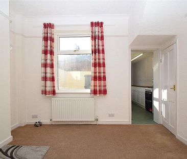 2 bedroom terraced house to rent - Photo 6