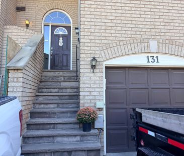 For Lease - 131 Bridlepath Street, Richmond Hill, Ontario - Photo 6