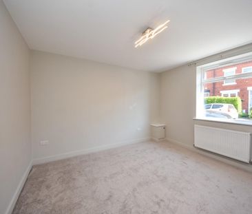 3 bed House - Mid Terrace for Rent - Photo 4
