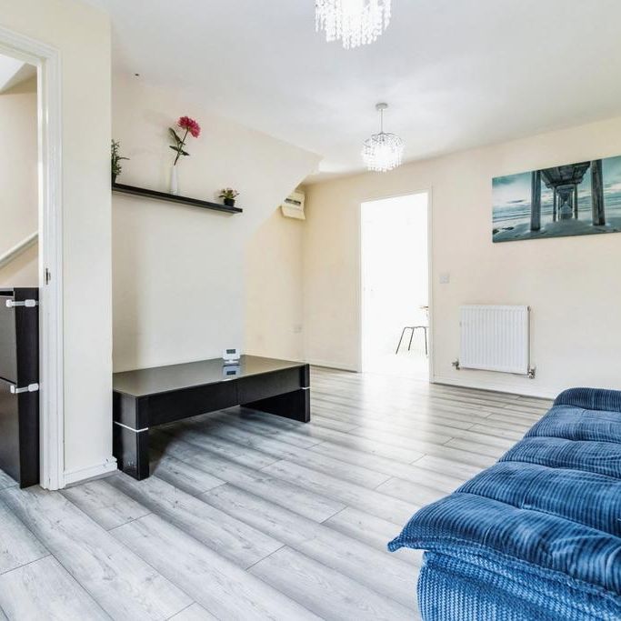 2 bedroom semi-detached house to rent - Photo 1