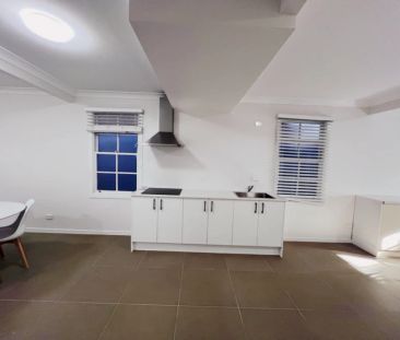 99 Munro St, Brisbane - Photo 1