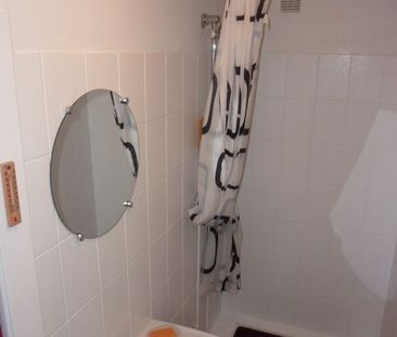 Location Appartement 2 pièces 34m² - Photo 3