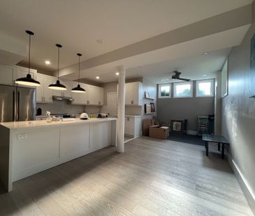 For Lease - 2421 Eighth Line, Oakville, Ontario - Photo 6