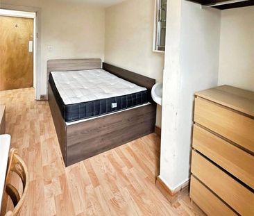 8 bedroom house to rent Talbot Road, Fallowfield, Manchester, M14 - Photo 5