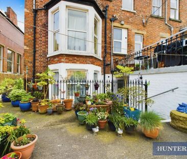 Esplanade Road, Scarborough - Photo 3