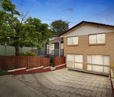 Spacious Split-Level Family Home with Great Outdoor Living ! - Photo 3