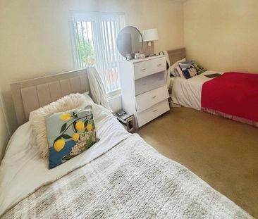 3 bedroom townhouse to rent - Photo 6