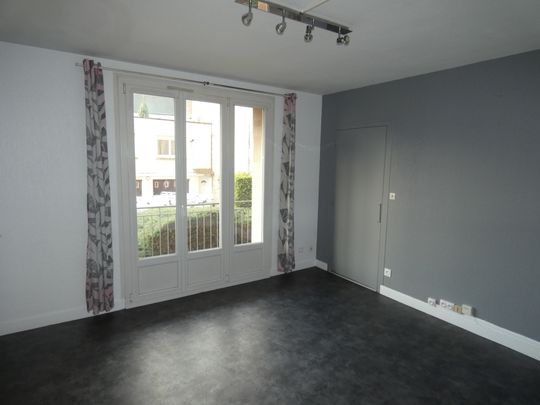 Location Appartement 4 pièces 74m² BEAUNE 21200 - Photo 1