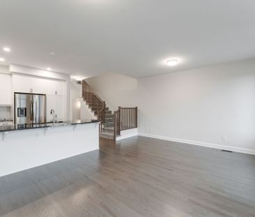 For Lease - 744 Maverick Crescent, Stittsville - Munster - Richmond... - Photo 2