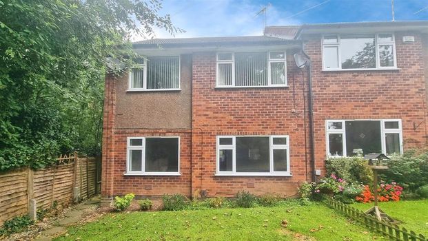 2 bedroom maisonette to rent - Photo 1