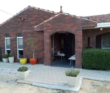 Forrestfield - Photo 1