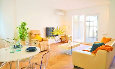 LUXURY APARTMENT, 2 BEDROOMS AND 1 BATHROOM - Photo 2