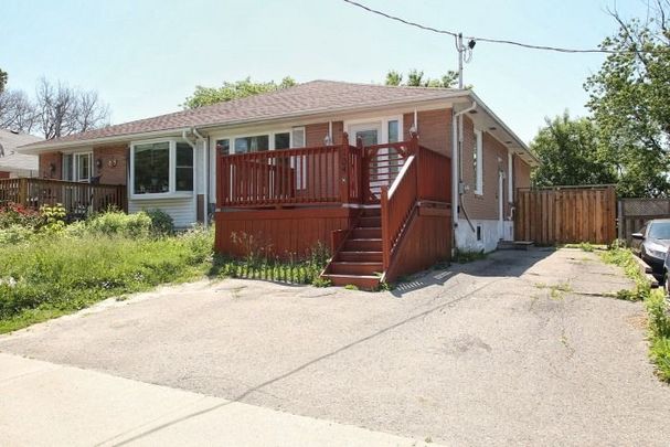 For Lease - 134 Septonne Avenue, Newmarket, Ontario - Photo 1